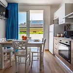 White & Aparthotel 4*