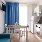 Aparthotel White & Avola