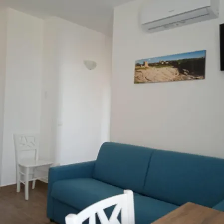 Aparthotel White & Avola