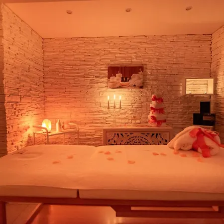 White & Apart Otel Avola