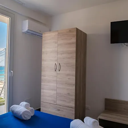 White & Apart Otel Avola