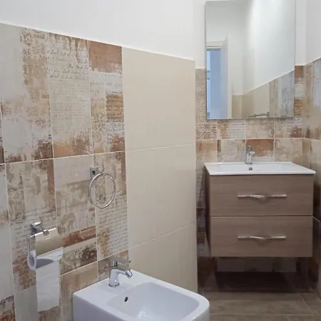 White & Apart-hotel Avola