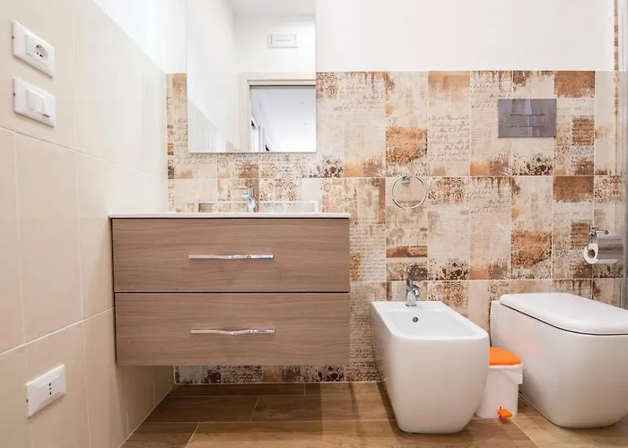 Apartmanhotel White & 4*