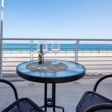 Апарт-отель White & Авола