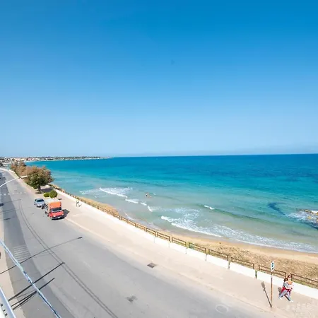 Апарт-отель White & Авола