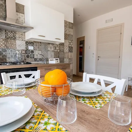 White & Апарт-отель